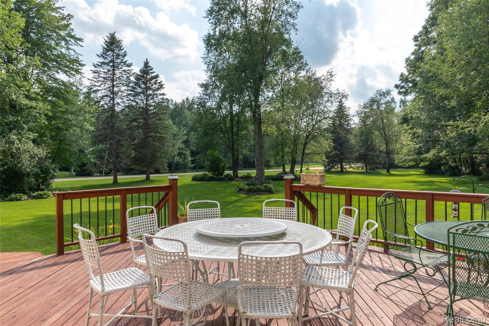 5233 Ridge Trail North Clarkston, MI 48348 - Photo 30 of 73 26.JPG