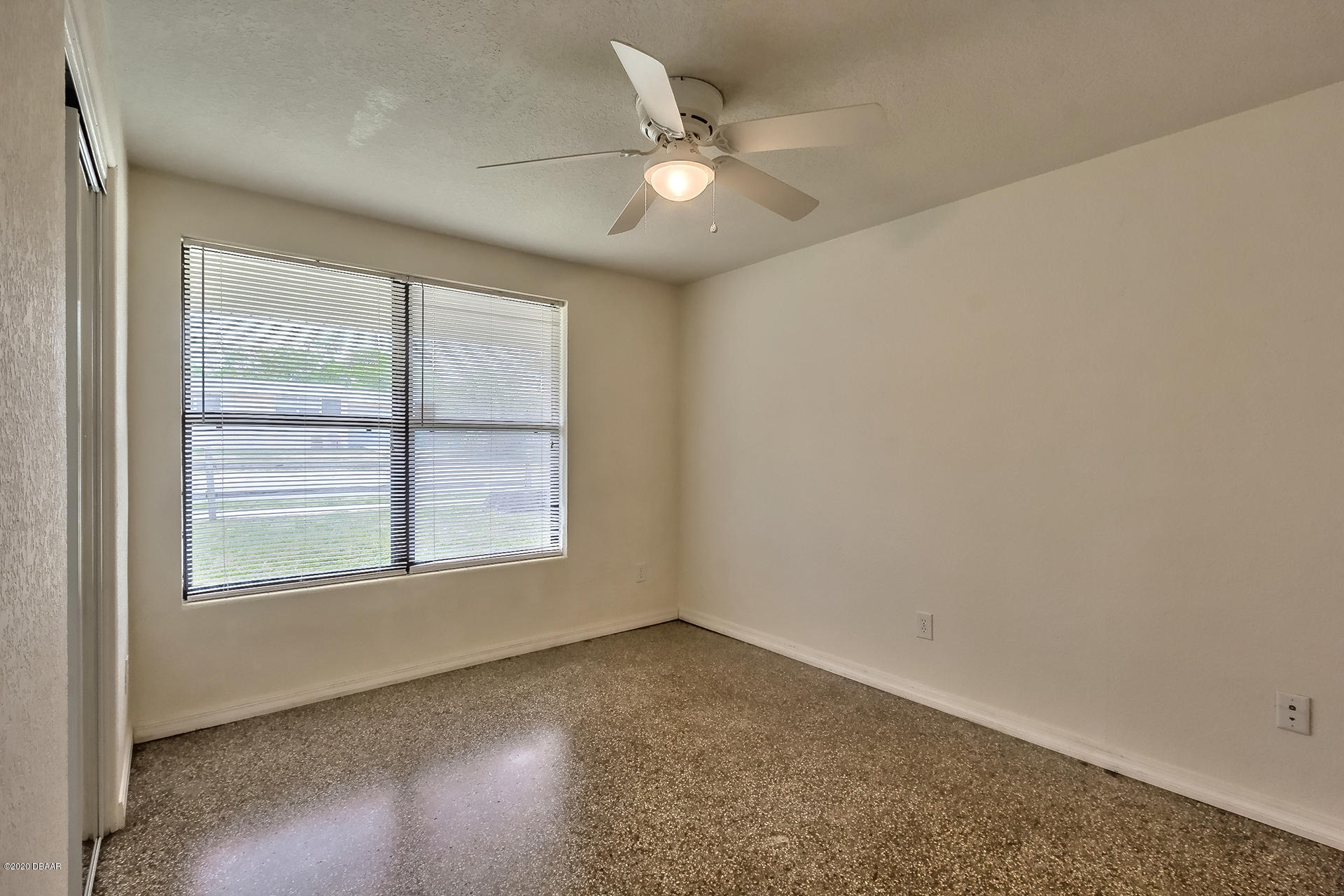 1113 Berkshire Road Daytona Beach, FL 32117 - Photo 11 of 23 1113-12
