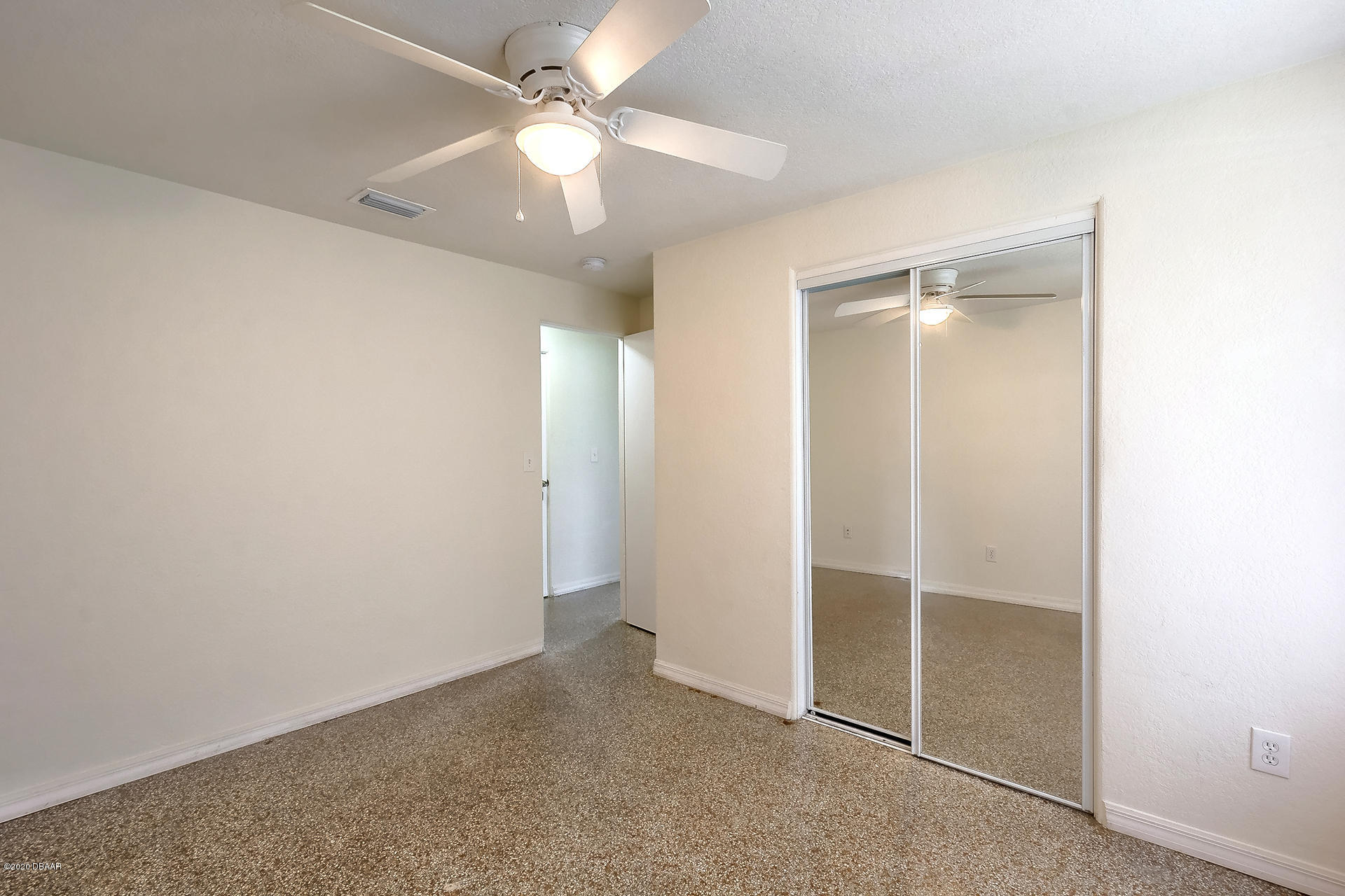 1113 Berkshire Road Daytona Beach, FL 32117 - Photo 12 of 23 1113-13