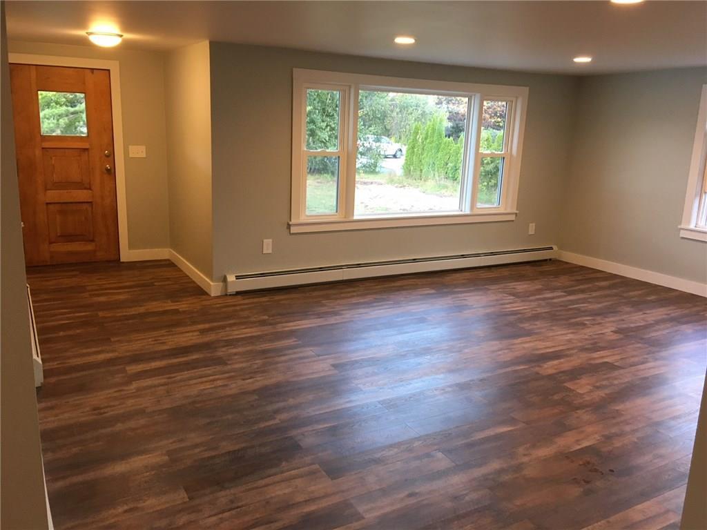 300 Alfred Road Kennebunk, ME 04043 - Photo 3 of 15 Photo
