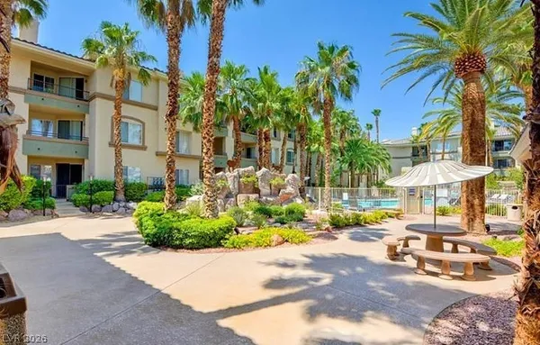 $274,500 | 7151 South Durango Drive, Unit 312, Las Vegas, NV 89113
