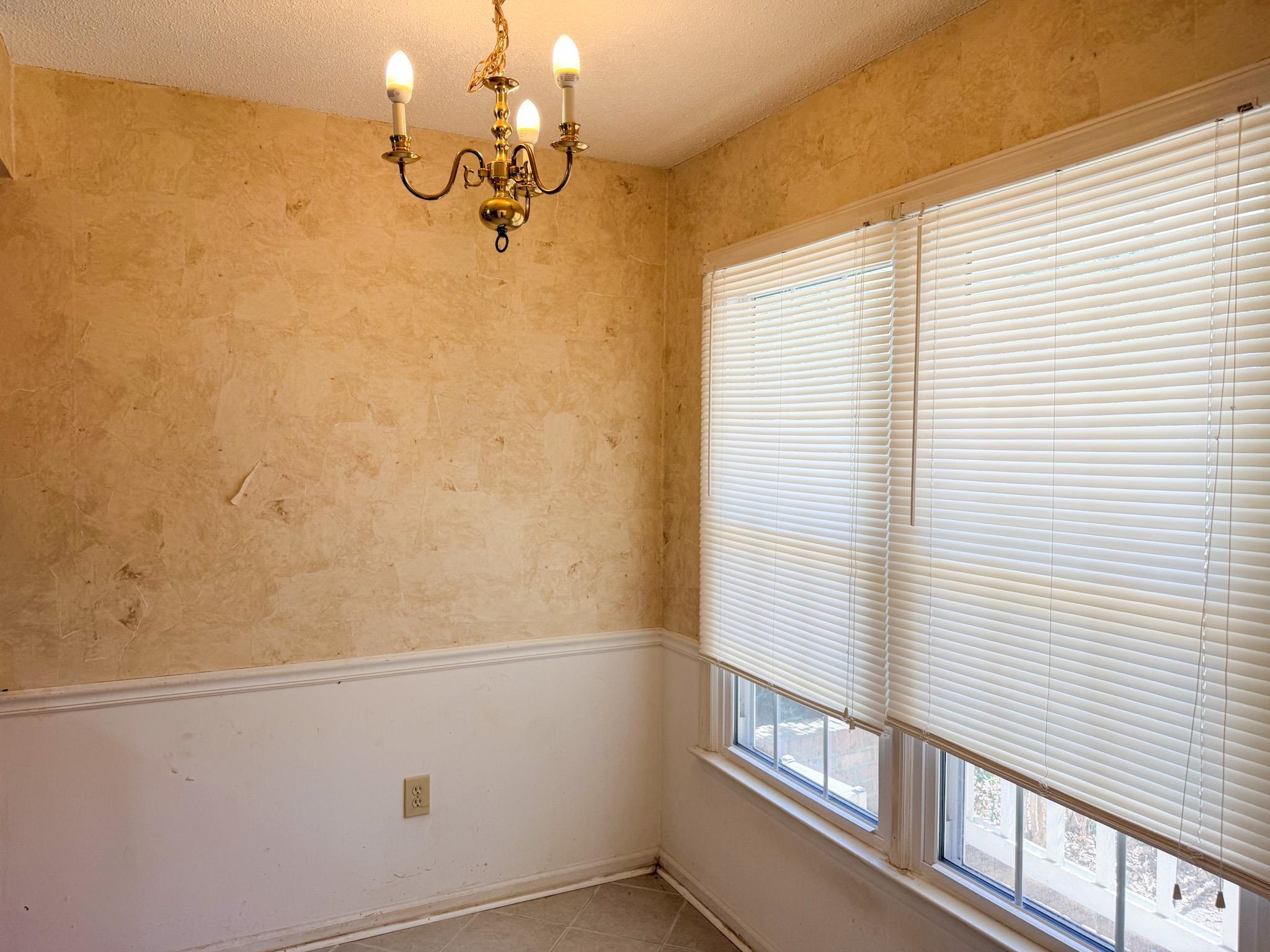 309 Tradd Street Mauldin, SC 29662 - Photo 2 of 25