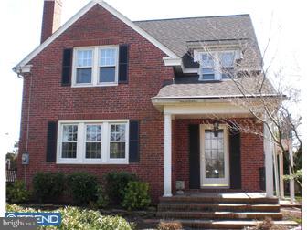 16 Forklanding Road Cinnaminson, NJ 08077 - Photo 1 of 10 Exterior Front