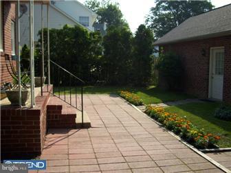 16 Forklanding Road Cinnaminson, NJ 08077 - Photo 3 of 10 Exterior Back