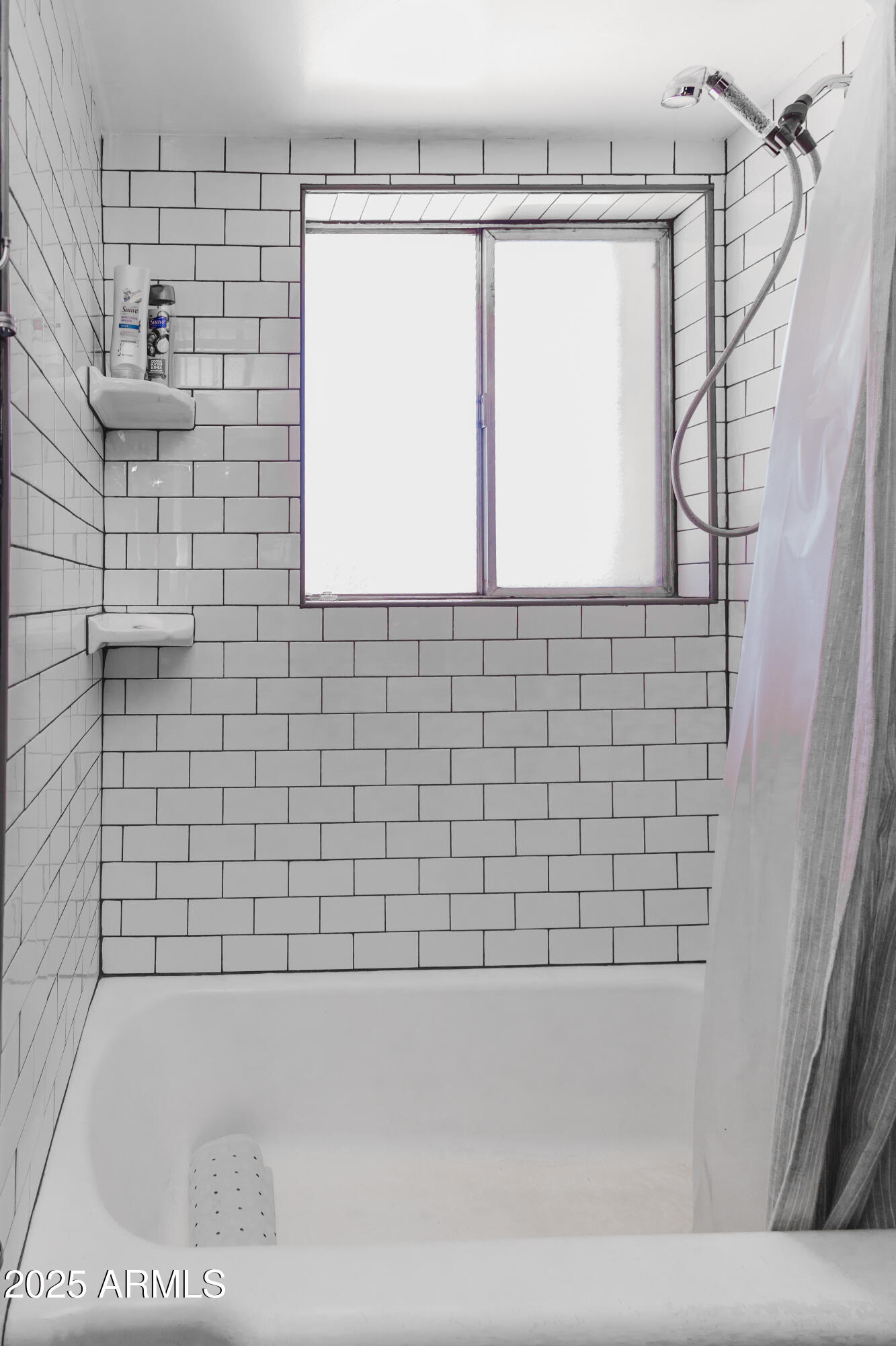 353 East Thomas Road, Unit C307 Phoenix, AZ 85012 - Photo 30 of 51 Bathroom 4