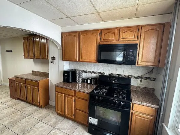 $299,900 | 1566 Washington Avenue, Northampton, PA 18067
