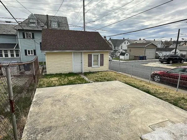 $299,900 | 1566 Washington Avenue, Northampton, PA 18067