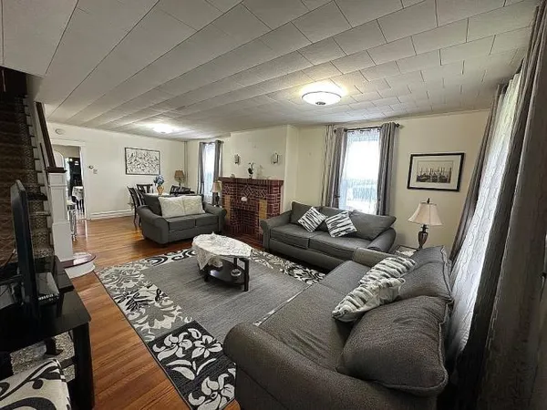 $299,900 | 1566 Washington Avenue, Northampton, PA 18067