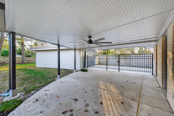 $339,000 | 902 Kingsbridge Road, Houston, TX 77073