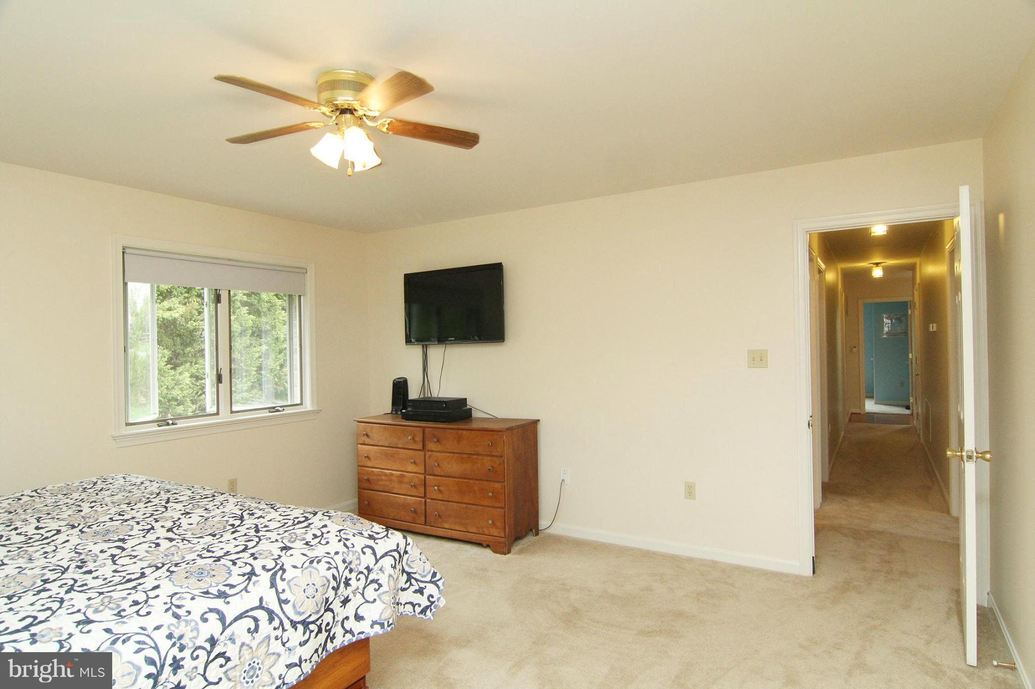4770 South Reyburn Court Mount Airy, MD 21771 - Photo 17 of 30 Bedroom (Master)