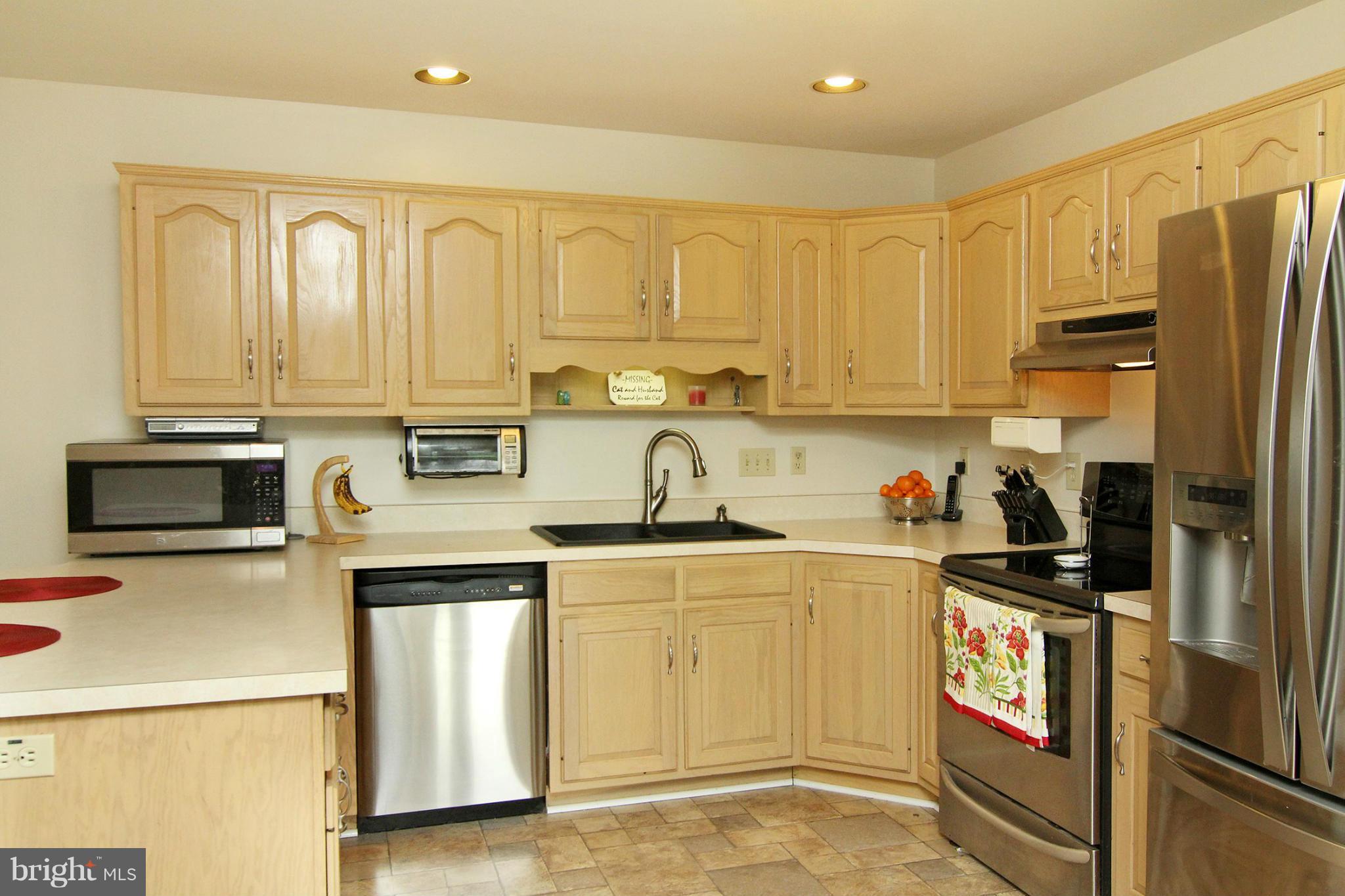 4770 South Reyburn Court Mount Airy, MD 21771 - Photo 8 of 30 Kitchen