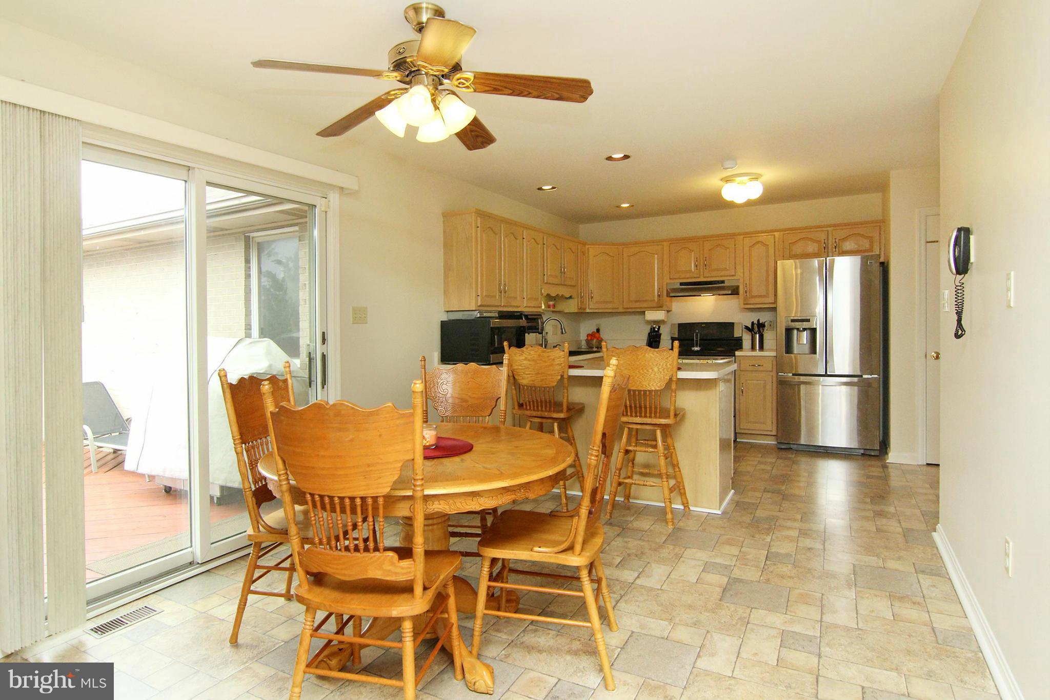 4770 South Reyburn Court Mount Airy, MD 21771 - Photo 9 of 30 Kitchen
