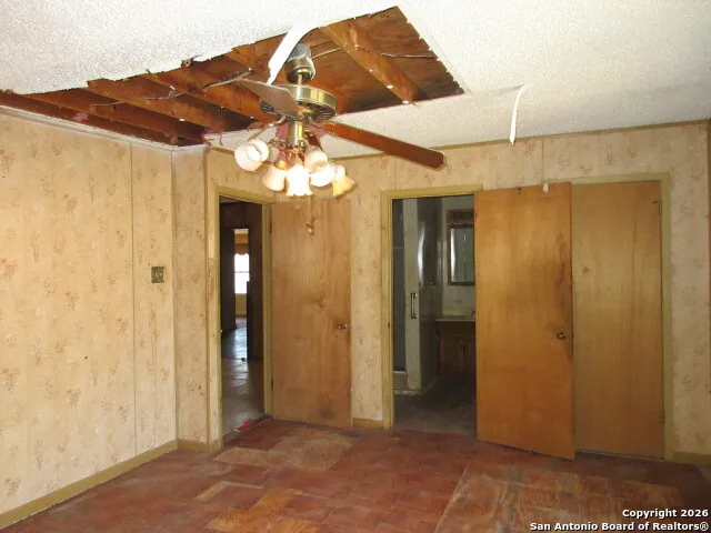 $149,900 | 446 Concord Place, San Antonio, TX 78201