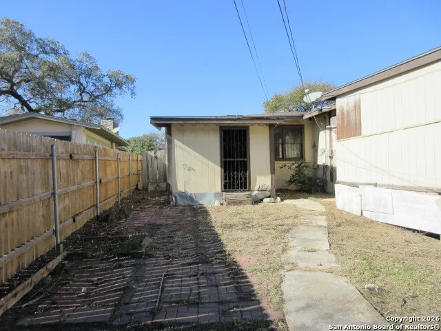 $149,900 | 446 Concord Place, San Antonio, TX 78201