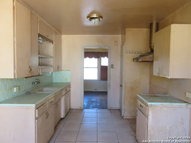 $149,900 | 446 Concord Place, San Antonio, TX 78201