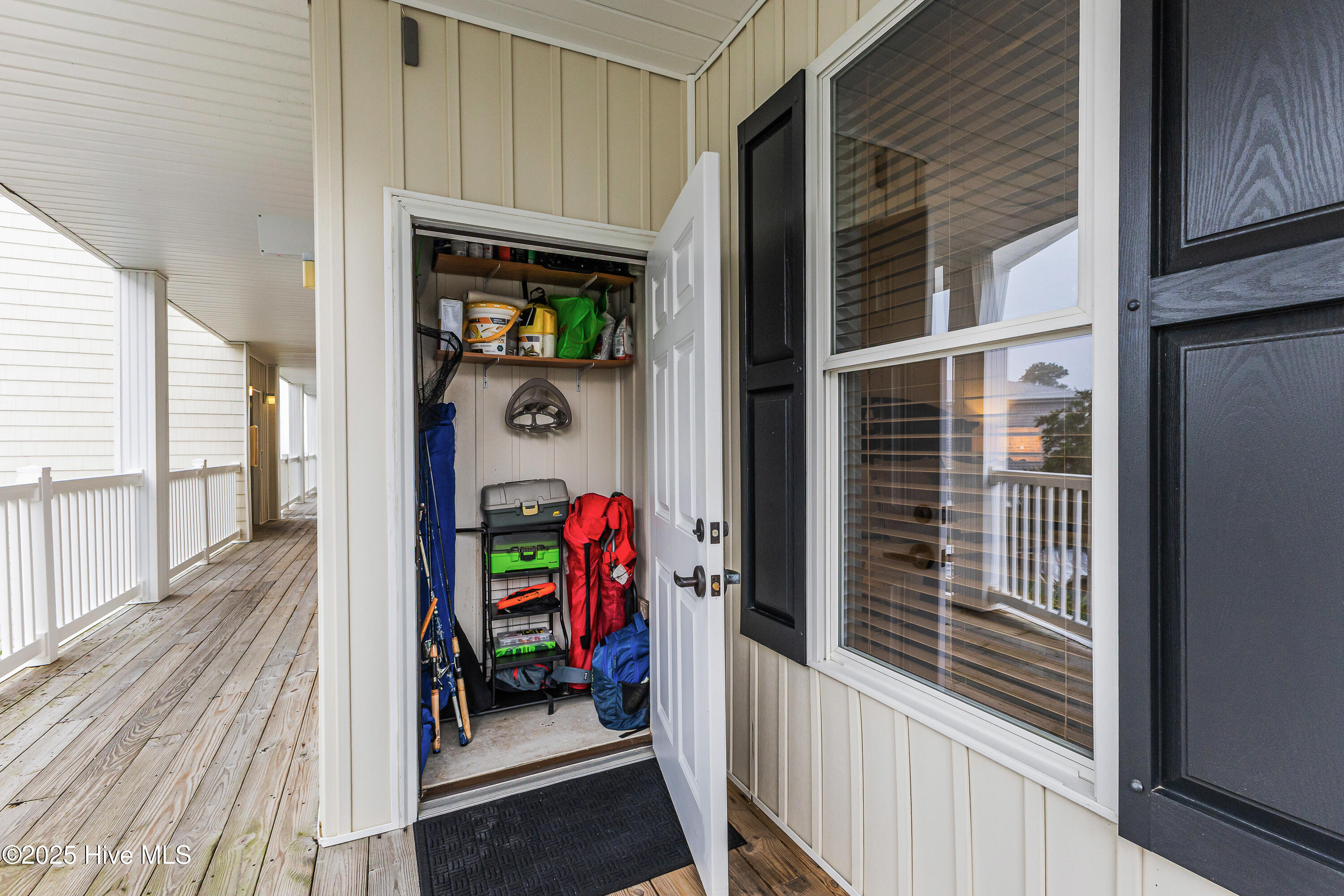 1135 Park Road Southwest, Unit 4201 Sunset Beach, NC 28468 - Photo 41 of 51 Storage outside the unit