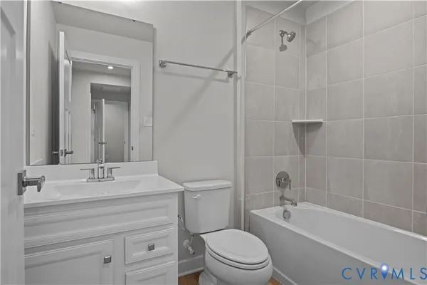 $299,990 | 1 Calgary Lane, Chester, VA 23831
