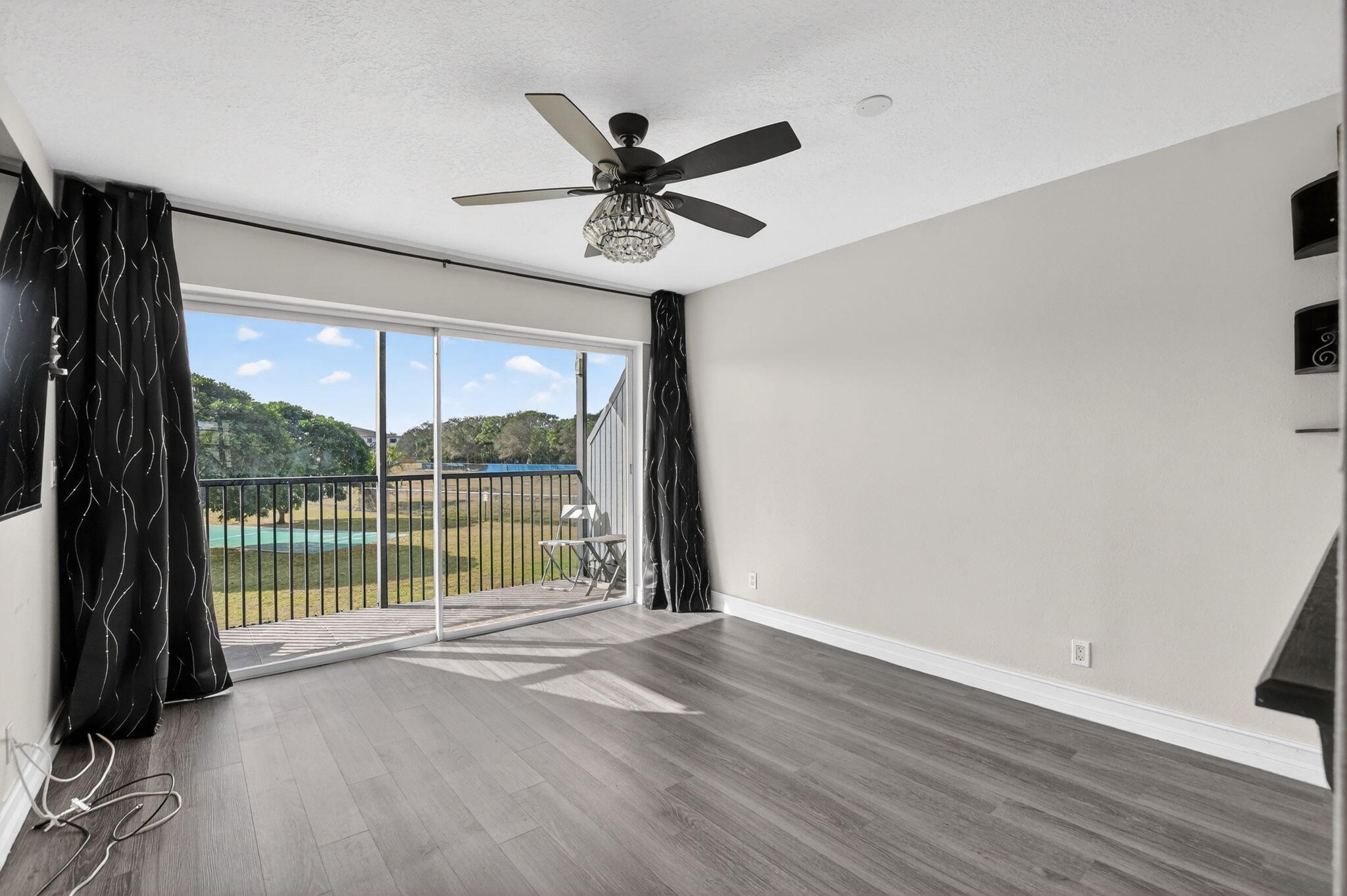 9500 Southwest 3rd Street, Unit 213 Boca Raton, FL 33428 - Photo 11 of 42 Back family room