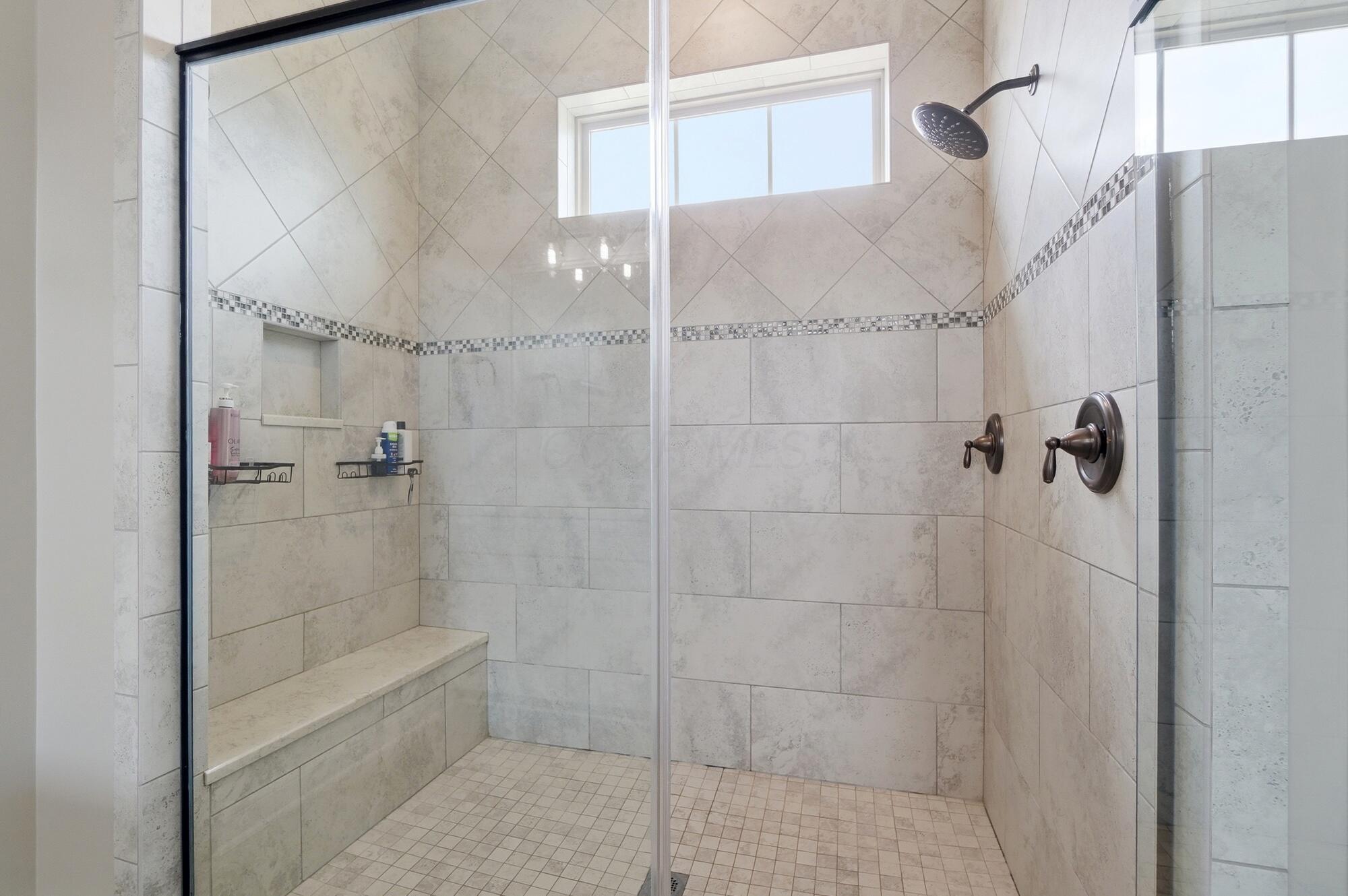 4430 Rammelsberg Drive Galena, OH 43021 - Photo 37 of 74 Owner's Bathroom