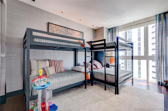 $3,700,000 | 16047 Collins Avenue, Unit 2004, Sunny Isles Beach, FL 33160