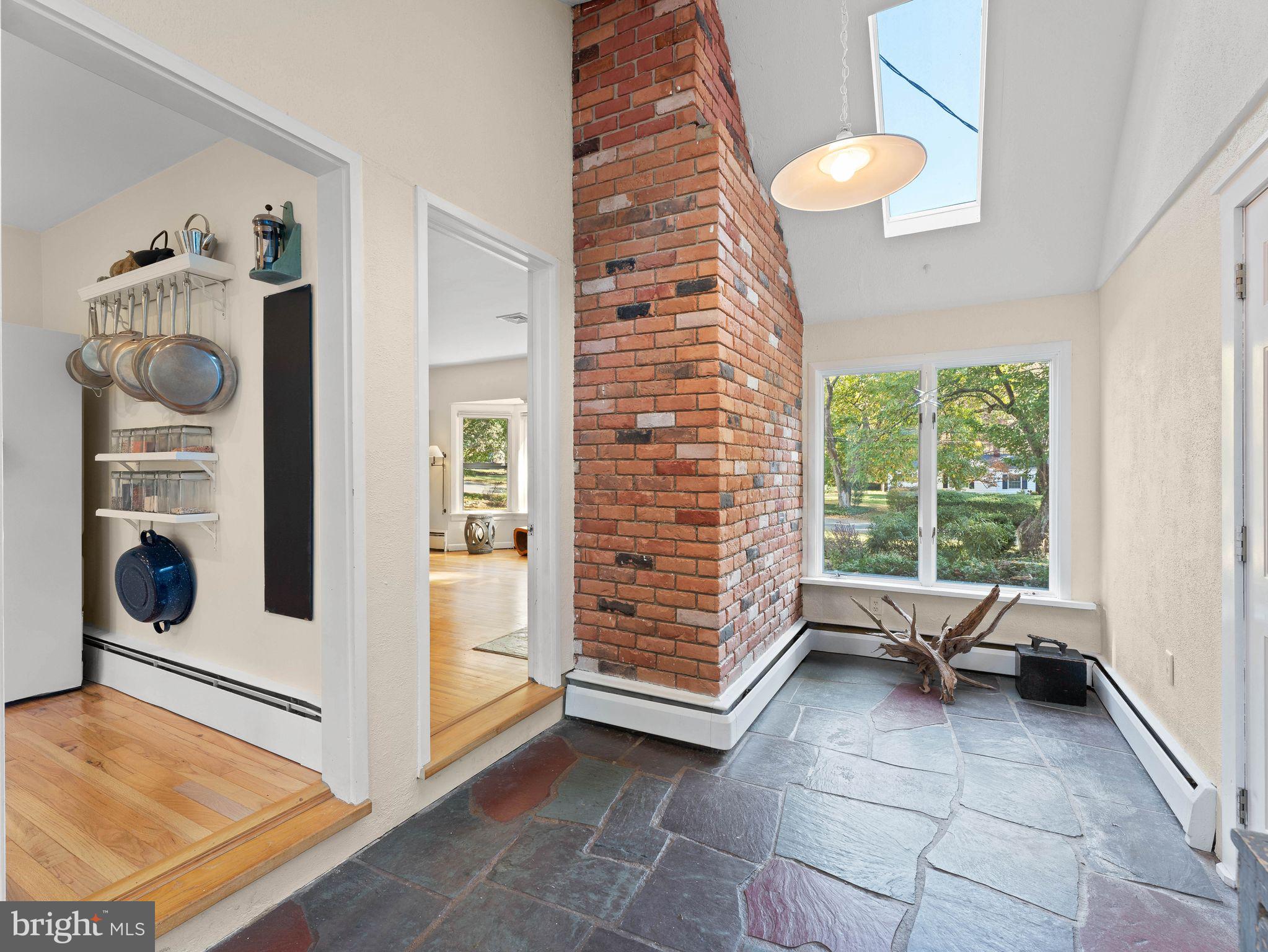 20 Delaware Avenue Ewing, NJ 08628 - Photo 19 of 37