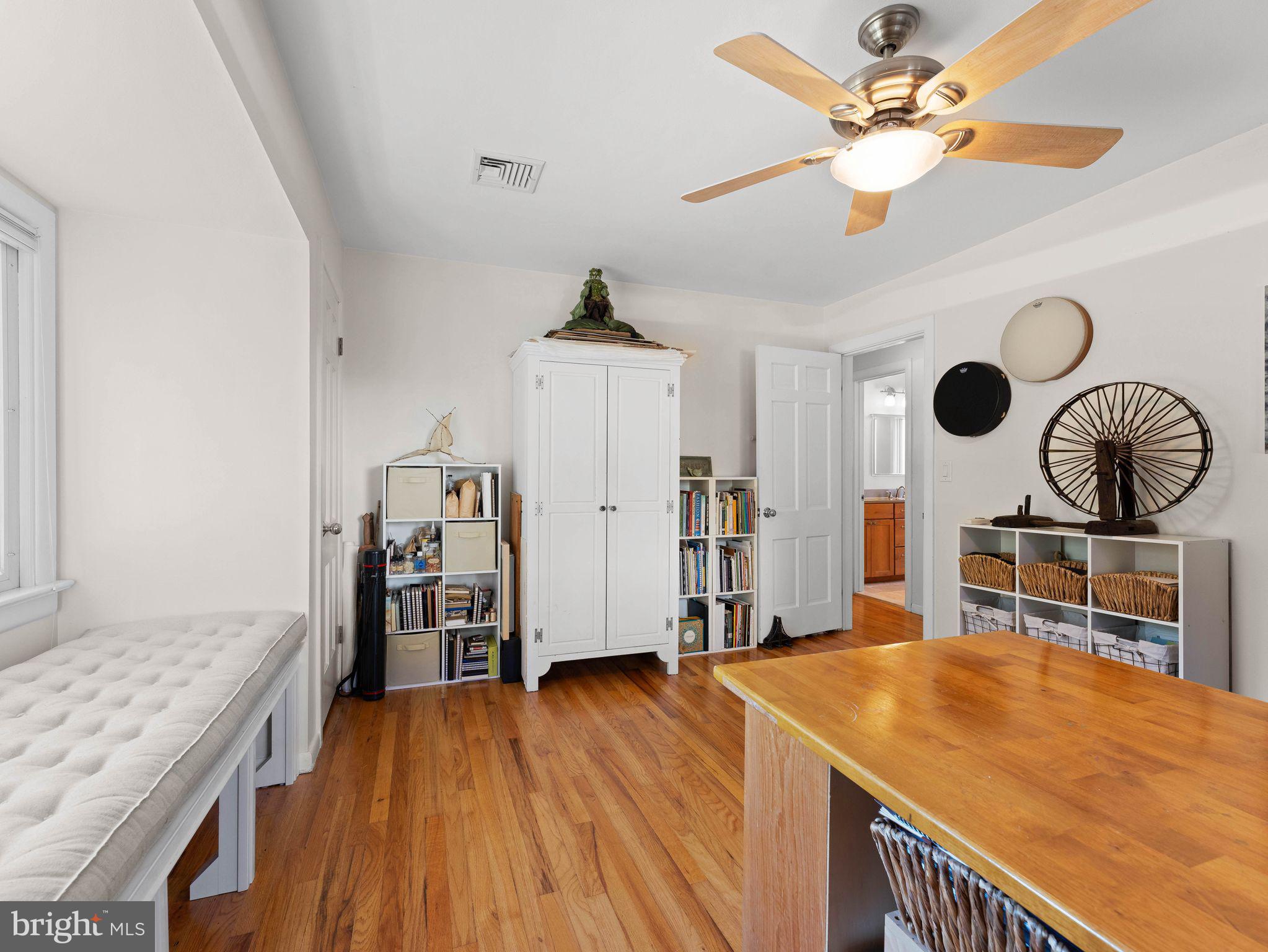 20 Delaware Avenue Ewing, NJ 08628 - Photo 21 of 37