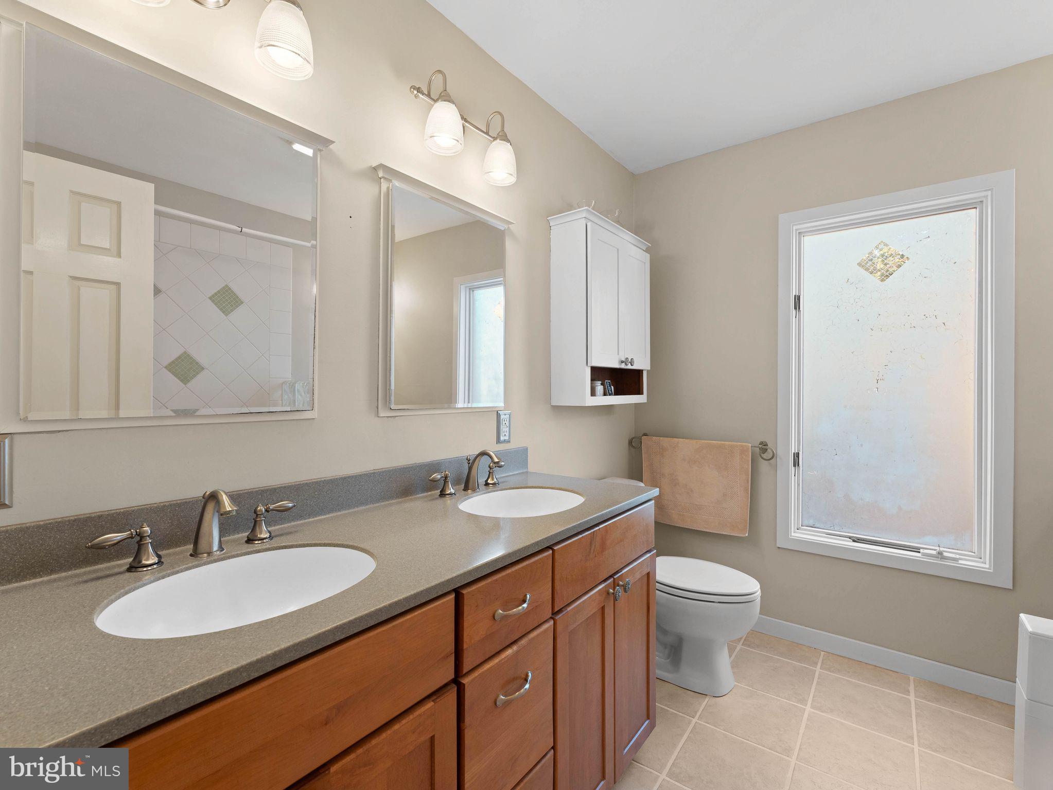 20 Delaware Avenue Ewing, NJ 08628 - Photo 22 of 37