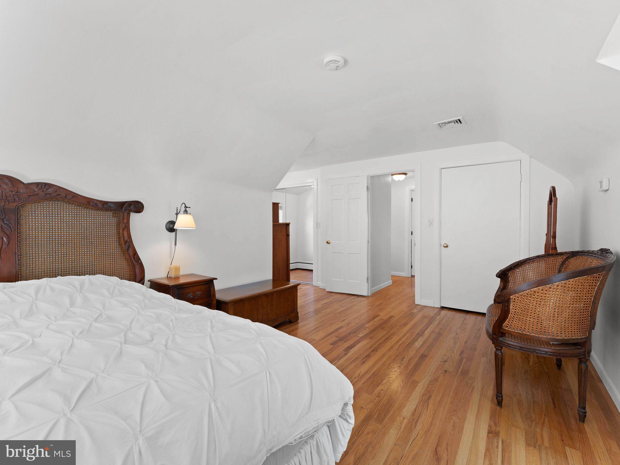 20 Delaware Avenue Ewing, NJ 08628 - Photo 32 of 37