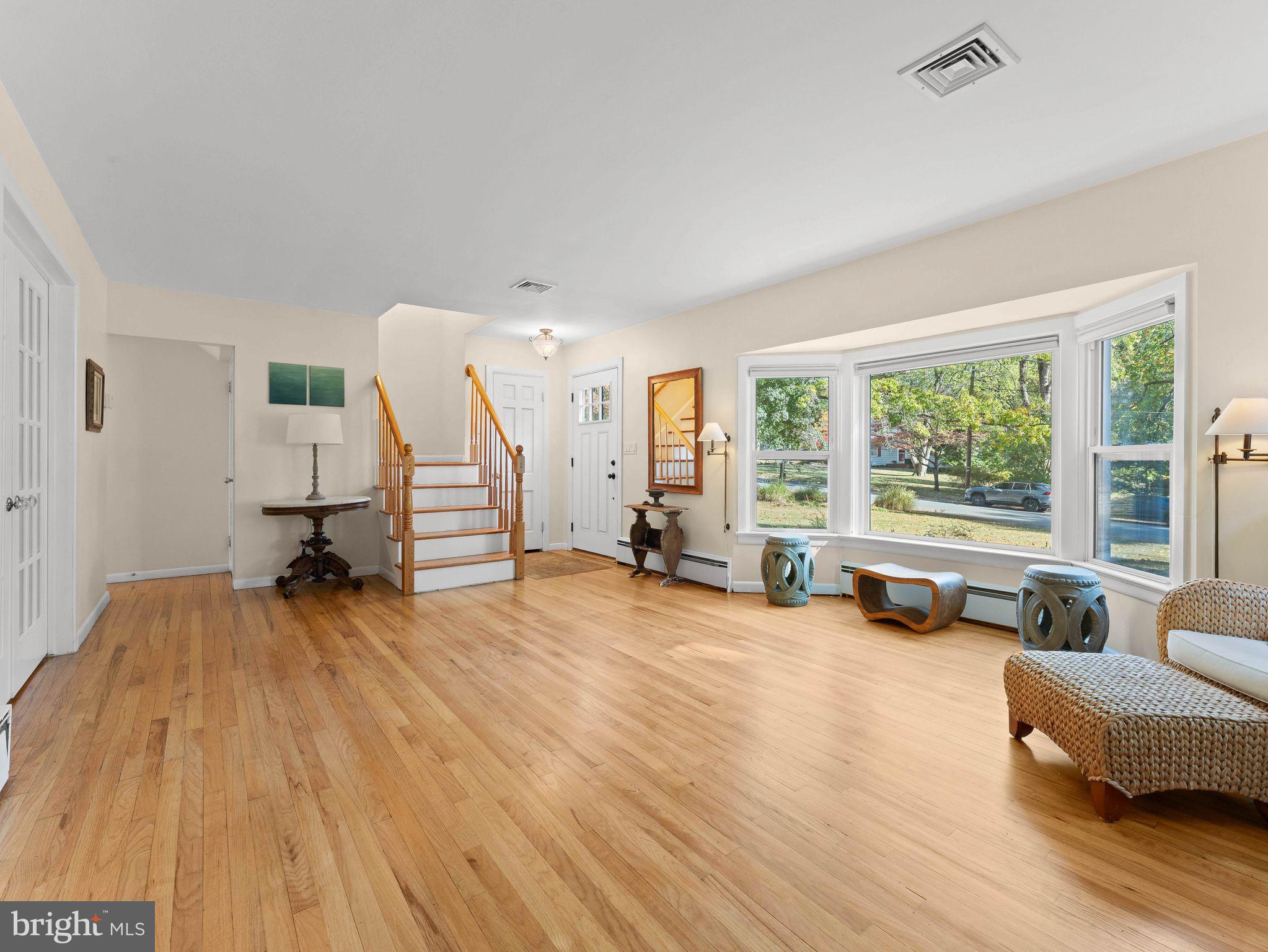 20 Delaware Avenue Ewing, NJ 08628 - Photo 9 of 37