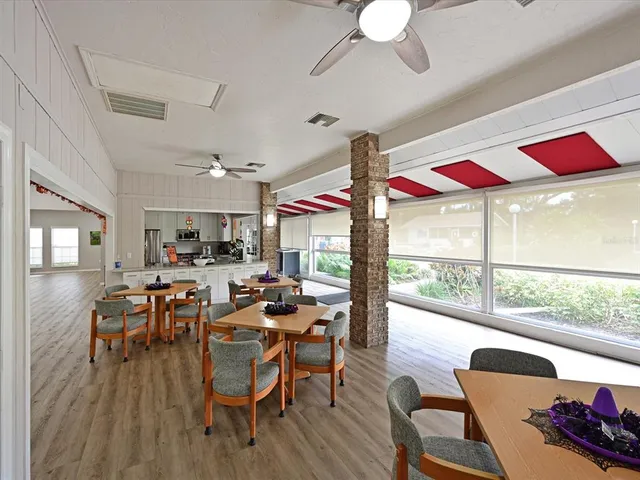 $330,000 | 5613 Garden Lakes Drive, Unit 5613, Bradenton, FL 34203