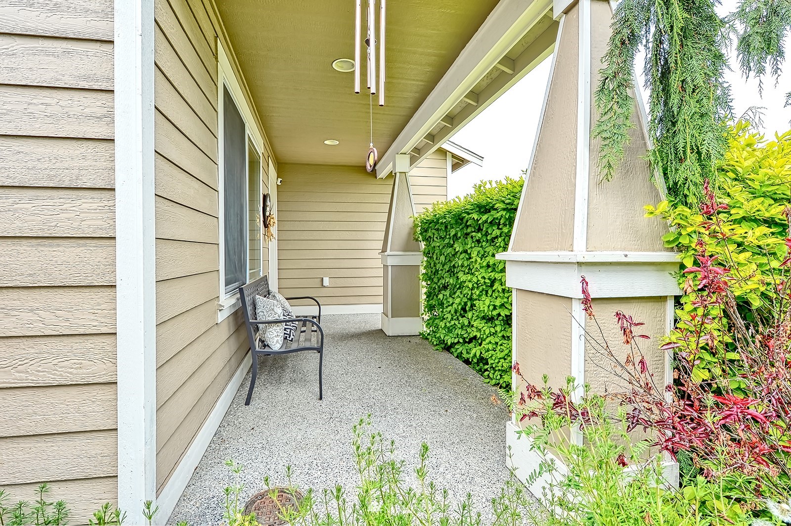 2385 Southwest Navigator Loop Oak Harbor, WA 98277 - Photo 6 of 31 Gallery Image 6