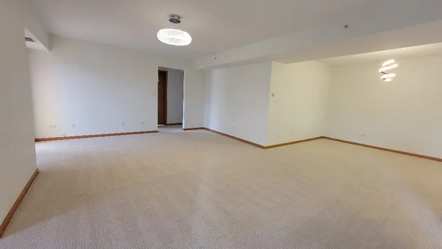 $2,300 | 18100 Rita Road, Unit 2D, Tinley Park, IL 60477