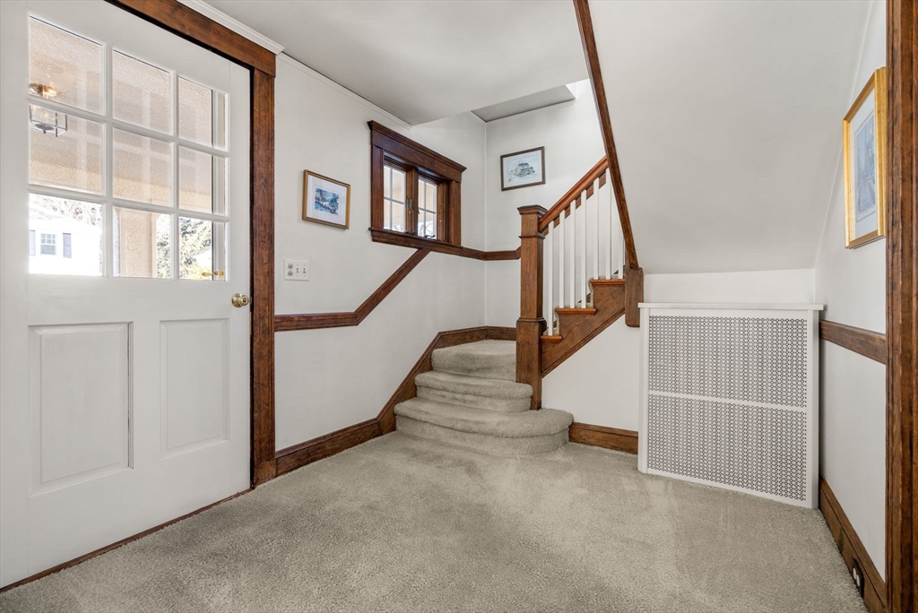 28 Rice Street Wellesley, MA 02481 - Photo 13 of 23