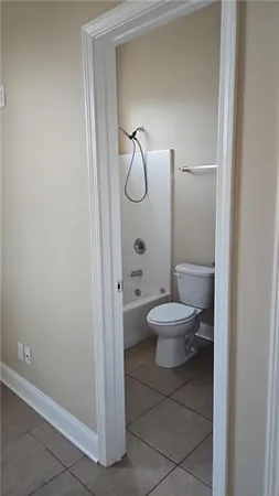 $1,325 | 3511 Hamburg Street, New Orleans, LA 70122