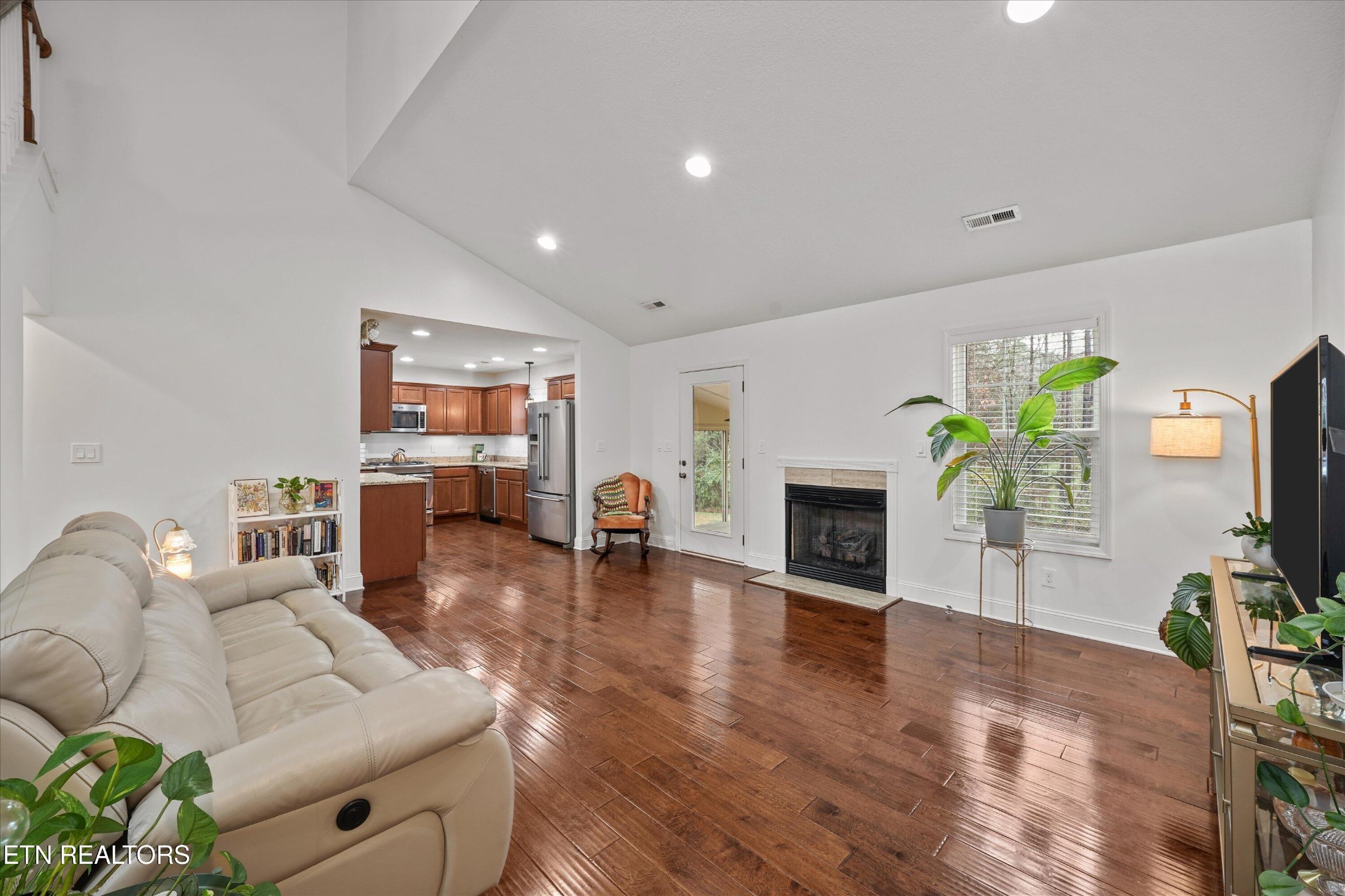 Gallery Image 7