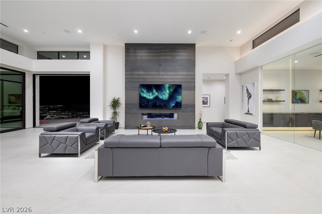 563 Grand Rim Drive Henderson, NV 89012 - Photo 25 of 67