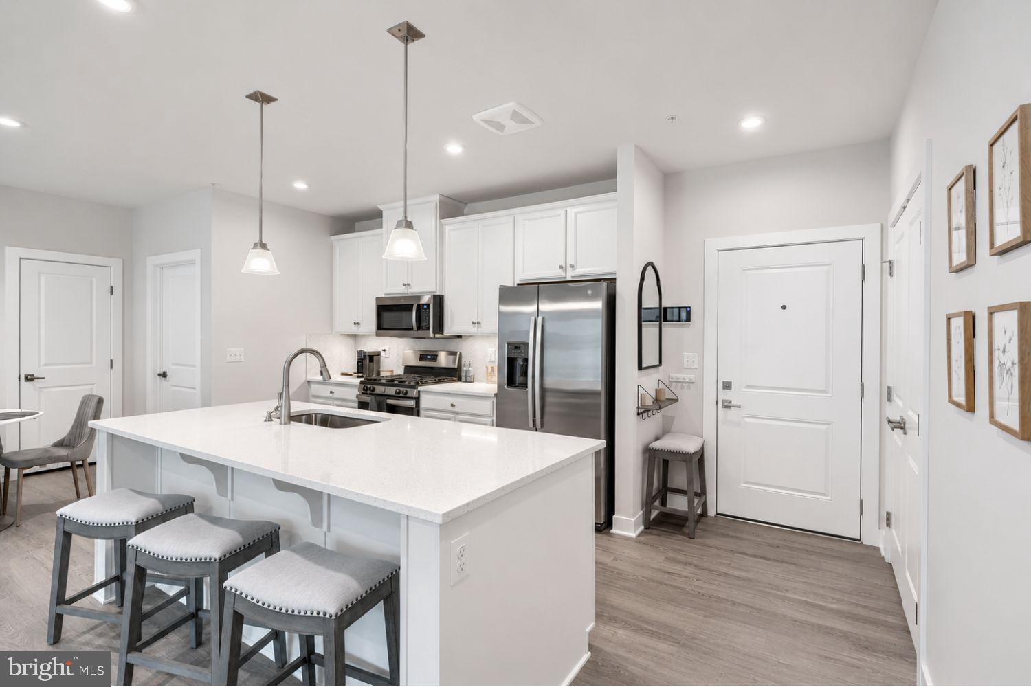 10411 Resort Road, Unit V Ellicott City, MD 21042 - Photo 5 of 44 Gallery Image 5