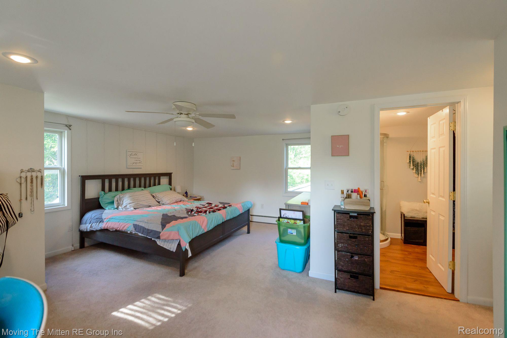 18571 Savage Road Belleville, MI 48111 - Photo 21 of 46 Gallery Image 21