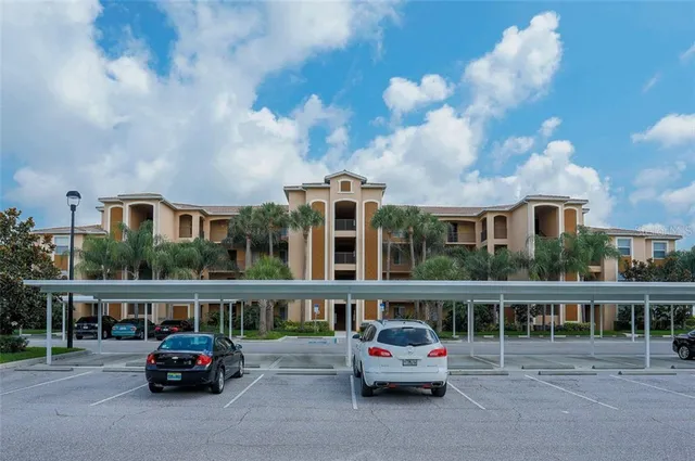 $5,400 | Undisclosed Address, Bradenton, FL 34212