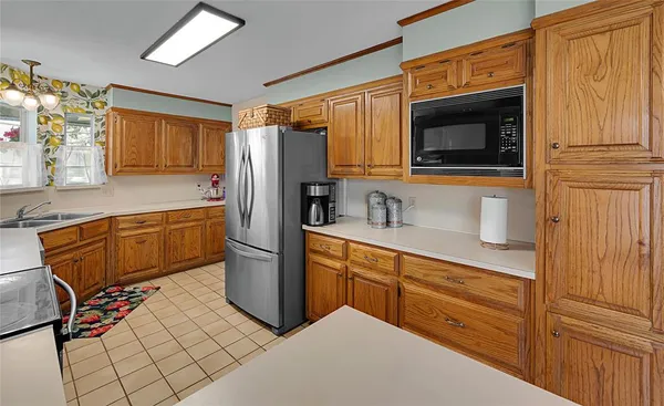 $329,000 | 724 West 4th Street, McGregor, TX 76657