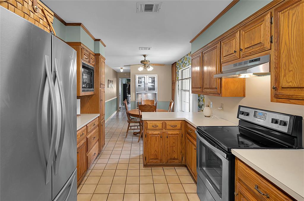 724 West 4th Street McGregor, TX 76657 - Photo 16 of 40