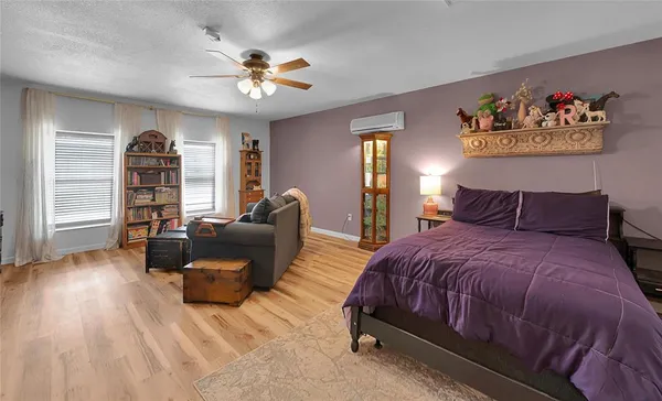 $329,000 | 724 West 4th Street, McGregor, TX 76657