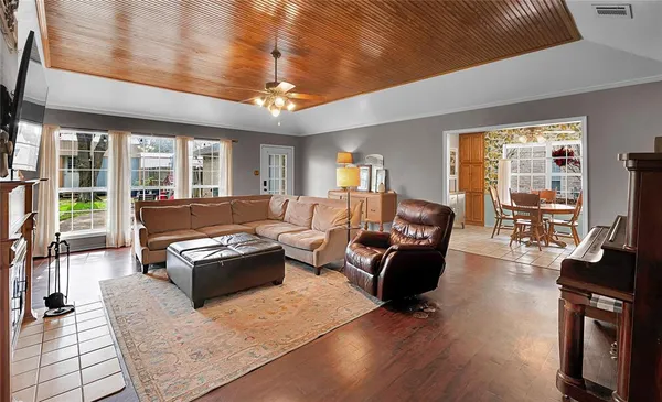 $329,000 | 724 West 4th Street, McGregor, TX 76657