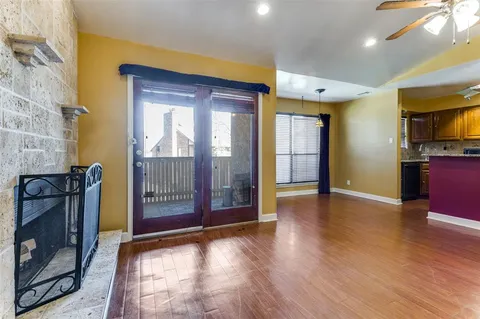 $144,900 | 1908 Cloisters Drive, Unit 522, Arlington, TX 76011