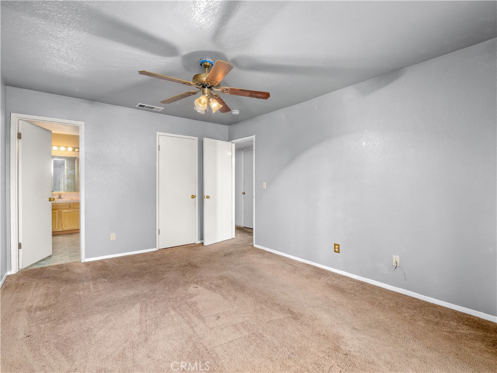 40557 Saddleback Road Bass Lake, CA 93604 - Photo 26 of 31 a view of an empty room
