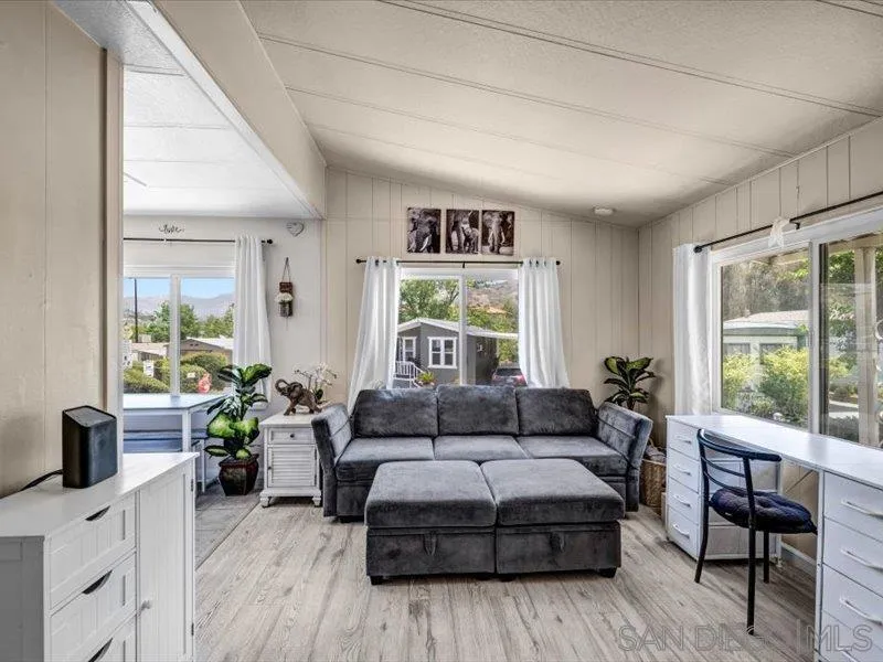 14291 Rios Canyon Road, Unit 13 El Cajon, CA 92021 - Photo 7 of 25