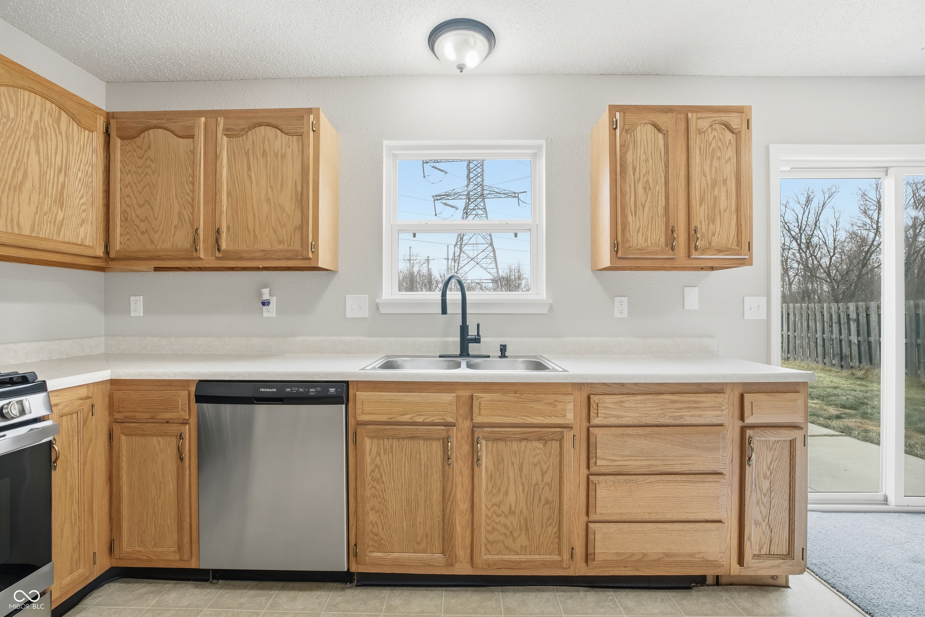 5732 High Timber Lane Indianapolis, IN 46235 - Photo 13 of 36