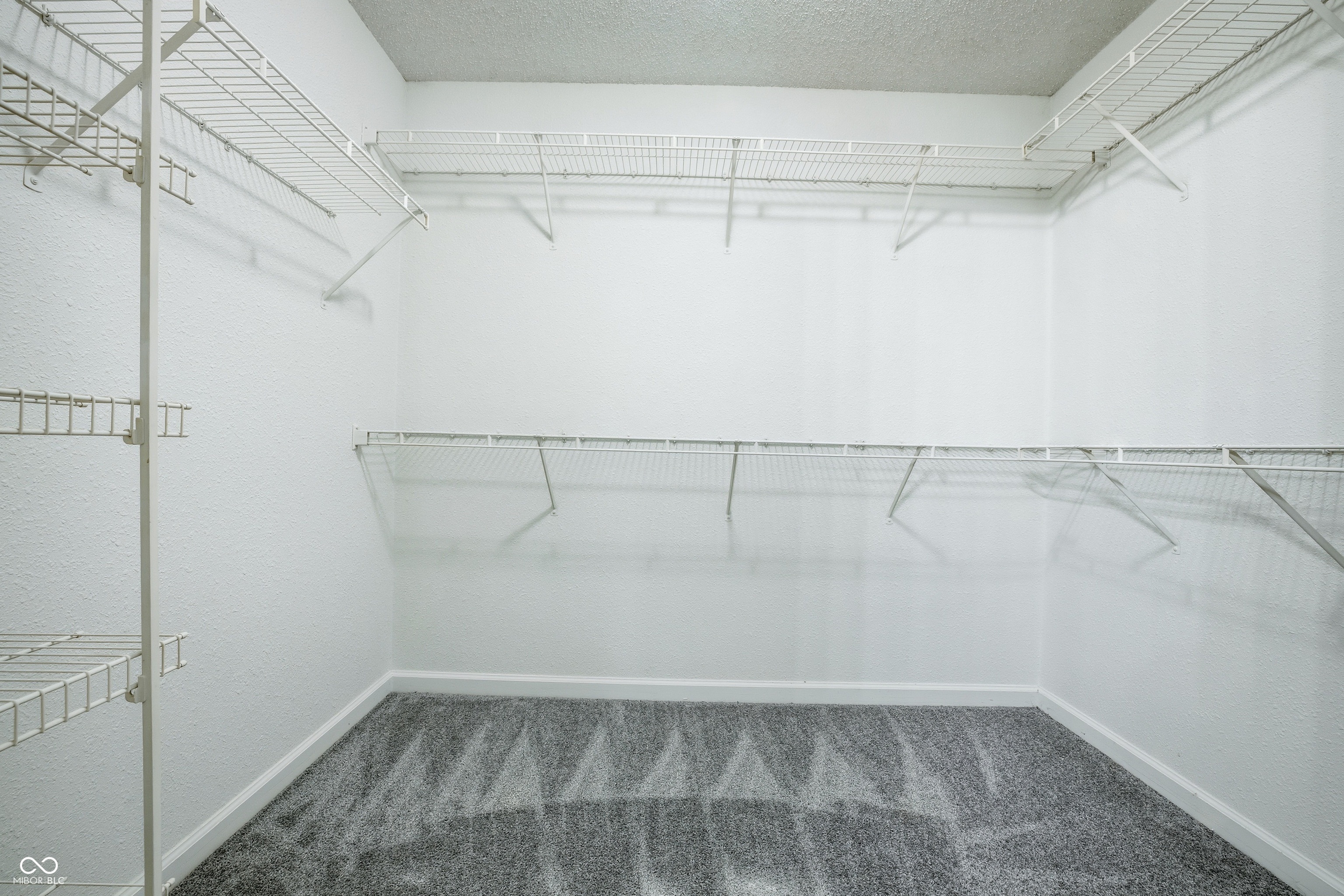 5732 High Timber Lane Indianapolis, IN 46235 - Photo 23 of 36