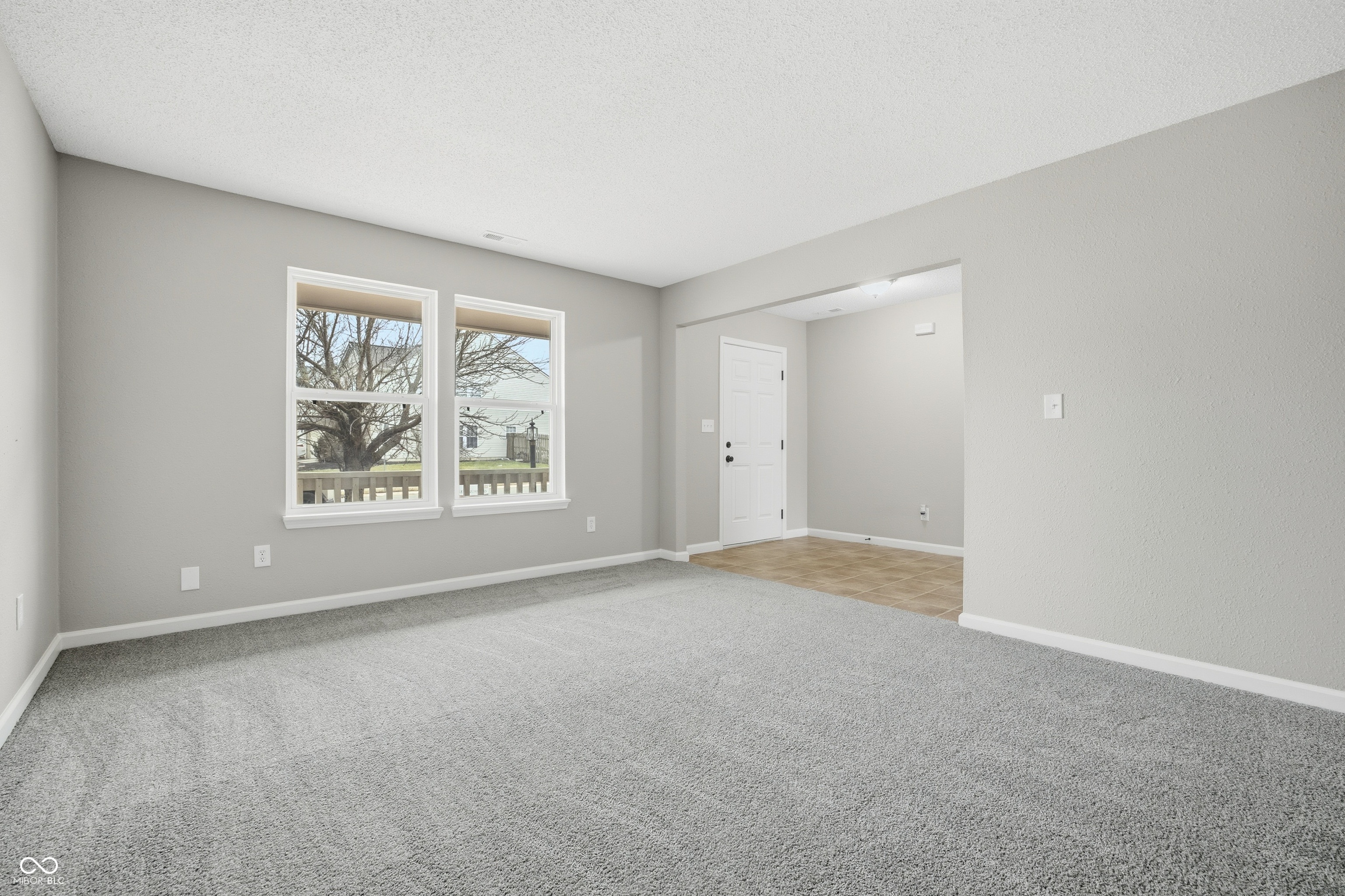 5732 High Timber Lane Indianapolis, IN 46235 - Photo 7 of 36