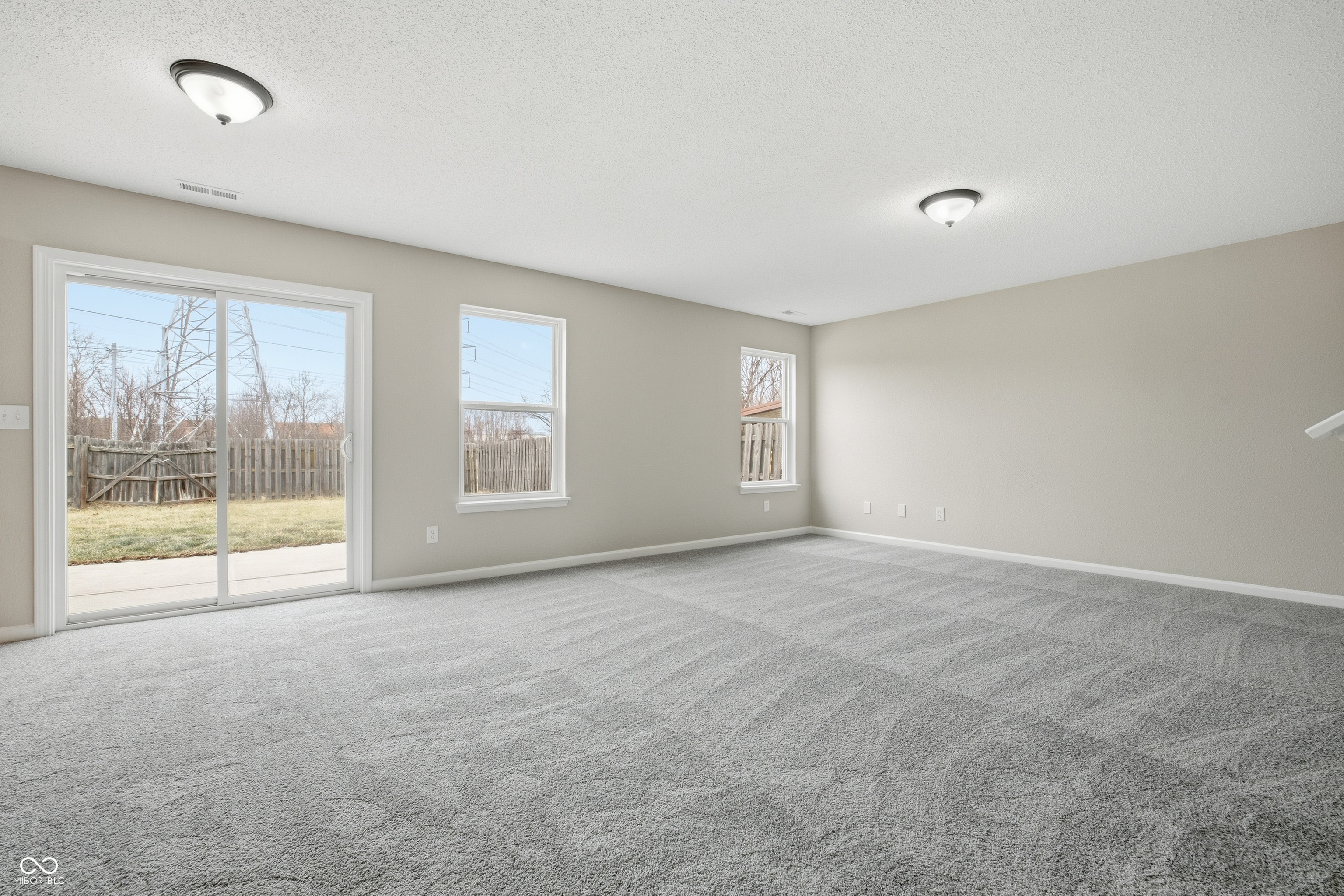 5732 High Timber Lane Indianapolis, IN 46235 - Photo 8 of 36